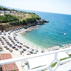 Hotel Heaven, Sarandë