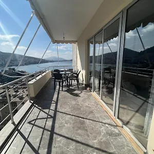 Center-sea View Apartament,sarande Apartment